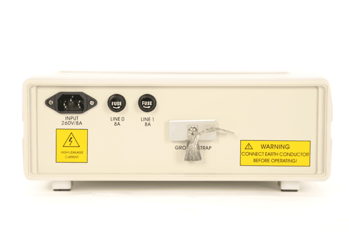 [:fi]Tekbox TBLC08 LISN keinoverkko AC 250V Back[:]